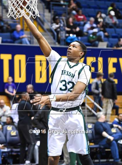 Thumbnail 1 in Salesian College Preparatory vs. Sacred Heart Cathedral Preparatory (MaxPreps MLK Classic) photogallery.