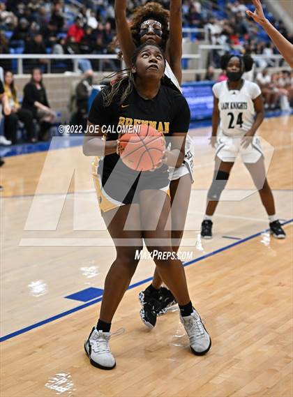 Thumbnail 2 in Steele vs Brennan (UIL 6A Region 4 Regional Semifinal) photogallery.