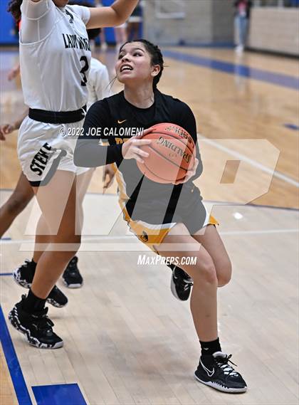 Thumbnail 2 in Steele vs Brennan (UIL 6A Region 4 Regional Semifinal) photogallery.
