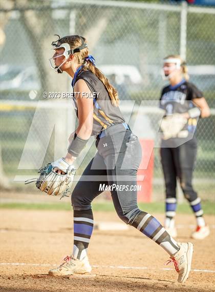 Thumbnail 3 in Kearney @ Lincoln Southeast photogallery.