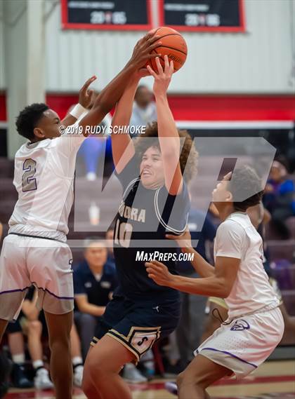 Thumbnail 3 in Sonora vs. St. Anthony (Torrey Pines Holiday Classic) photogallery.