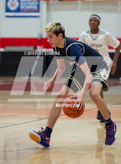 Thumbnail 1 in Sonora vs. St. Anthony (Torrey Pines Holiday Classic) photogallery.