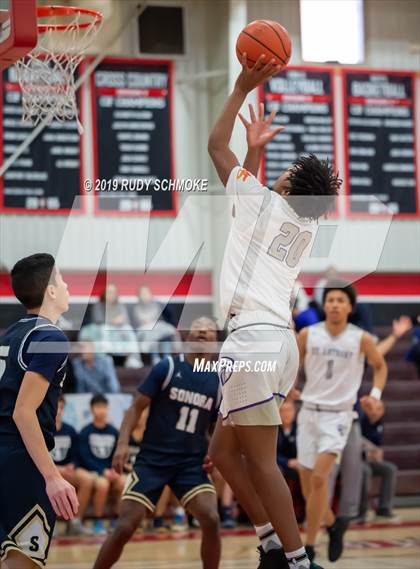 Thumbnail 3 in Sonora vs. St. Anthony (Torrey Pines Holiday Classic) photogallery.