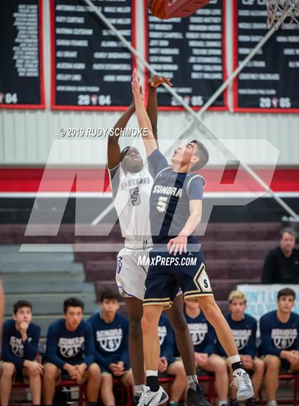 Thumbnail 1 in Sonora vs. St. Anthony (Torrey Pines Holiday Classic) photogallery.