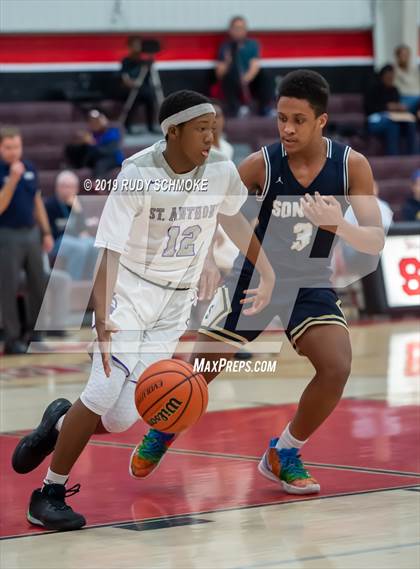 Thumbnail 3 in Sonora vs. St. Anthony (Torrey Pines Holiday Classic) photogallery.