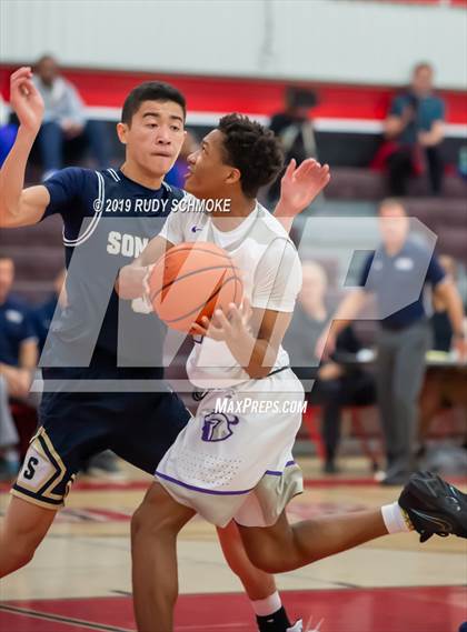 Thumbnail 1 in Sonora vs. St. Anthony (Torrey Pines Holiday Classic) photogallery.