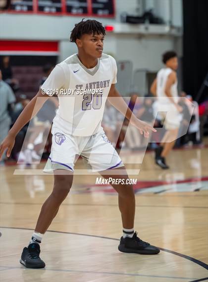 Thumbnail 2 in Sonora vs. St. Anthony (Torrey Pines Holiday Classic) photogallery.