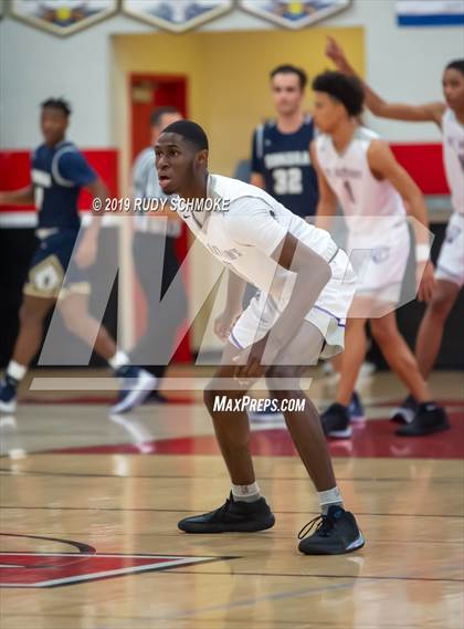 Thumbnail 1 in Sonora vs. St. Anthony (Torrey Pines Holiday Classic) photogallery.