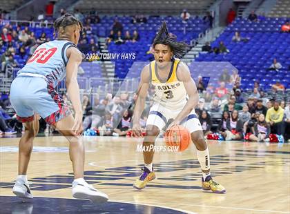 Thumbnail 1 in Hirschi vs. Oak Cliff Faith Family Academy (UIL 4A State Final) photogallery.