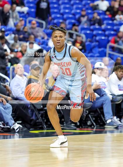 Thumbnail 2 in Hirschi vs. Oak Cliff Faith Family Academy (UIL 4A State Final) photogallery.