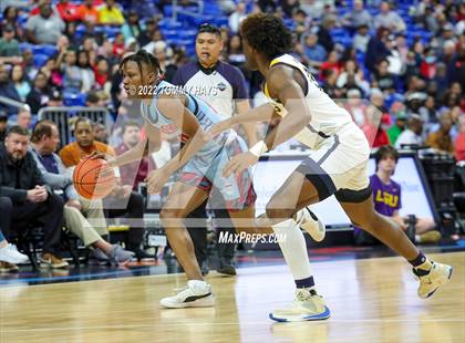 Thumbnail 2 in Hirschi vs. Oak Cliff Faith Family Academy (UIL 4A State Final) photogallery.