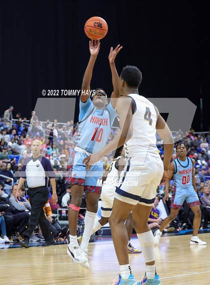 Thumbnail 3 in Hirschi vs. Oak Cliff Faith Family Academy (UIL 4A State Final) photogallery.
