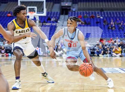 Thumbnail 3 in Hirschi vs. Oak Cliff Faith Family Academy (UIL 4A State Final) photogallery.