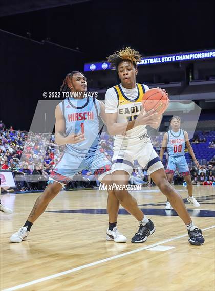 Thumbnail 1 in Hirschi vs. Oak Cliff Faith Family Academy (UIL 4A State Final) photogallery.
