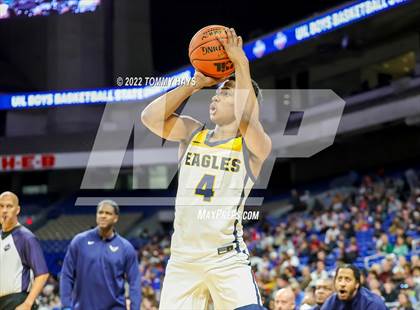 Thumbnail 1 in Hirschi vs. Oak Cliff Faith Family Academy (UIL 4A State Final) photogallery.