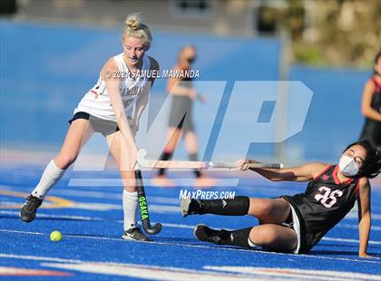 Thumbnail 2 in Harvard-Westlake @ Chaminade photogallery.