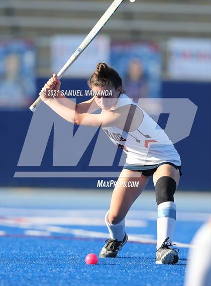 Thumbnail 2 in Harvard-Westlake @ Chaminade photogallery.