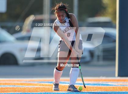 Thumbnail 2 in Harvard-Westlake @ Chaminade photogallery.