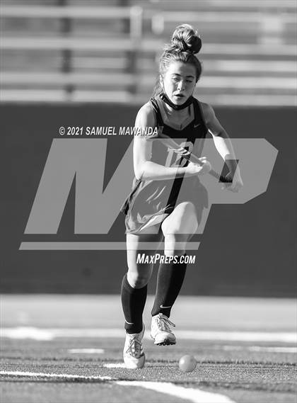 Thumbnail 1 in Harvard-Westlake @ Chaminade photogallery.