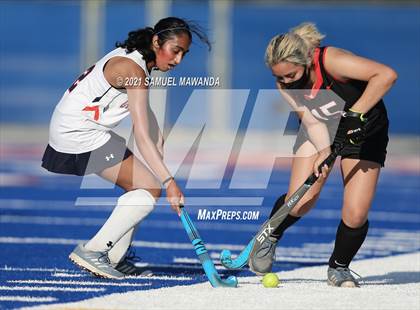 Thumbnail 2 in Harvard-Westlake @ Chaminade photogallery.