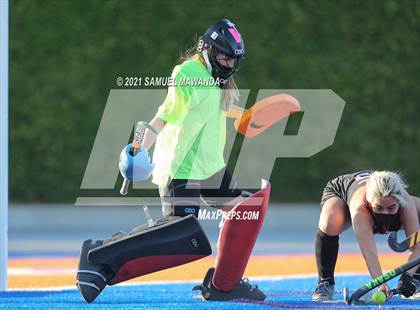 Thumbnail 3 in Harvard-Westlake @ Chaminade photogallery.