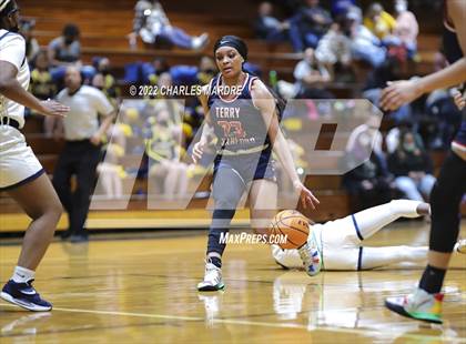 Thumbnail 2 in Terry Sanford @ Cape Fear photogallery.