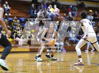 Thumbnail 2 in Terry Sanford @ Cape Fear photogallery.