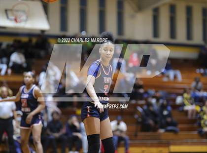 Thumbnail 2 in Terry Sanford @ Cape Fear photogallery.
