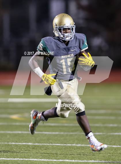 Thumbnail 1 in Moreau Catholic vs. Justin-Siena (CIF-NCS D4 Rd-1) photogallery.