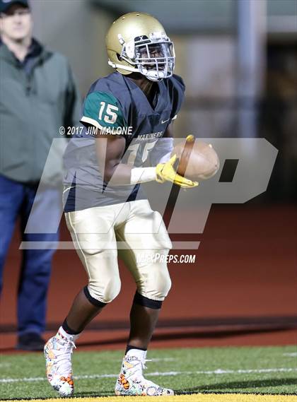 Thumbnail 2 in Moreau Catholic vs. Justin-Siena (CIF-NCS D4 Rd-1) photogallery.