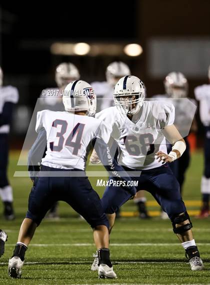 Thumbnail 2 in Moreau Catholic vs. Justin-Siena (CIF-NCS D4 Rd-1) photogallery.