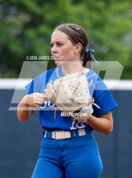 Thumbnail 3 in South Williamsport vs. Neshannock (PIAA 2A Final) photogallery.