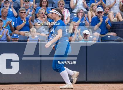 Thumbnail 1 in South Williamsport vs. Neshannock (PIAA 2A Final) photogallery.