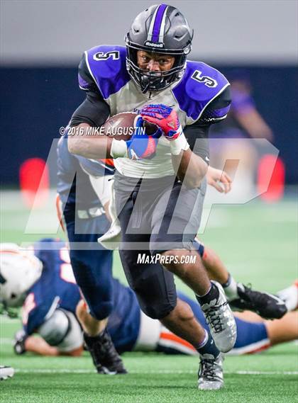 Thumbnail 3 in Independence @ Wakeland photogallery.