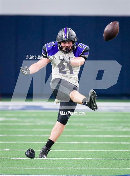 Thumbnail 3 in Independence @ Wakeland photogallery.