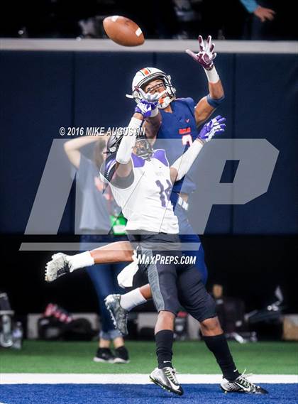 Thumbnail 1 in Independence @ Wakeland photogallery.