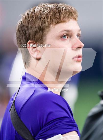Thumbnail 1 in Independence @ Wakeland photogallery.