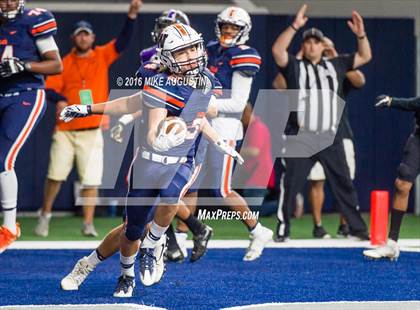 Thumbnail 1 in Independence @ Wakeland photogallery.