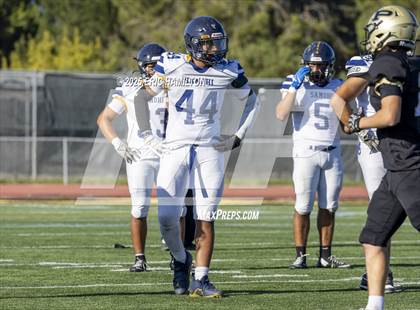 Thumbnail 3 in Santa Monica @ Peninsula photogallery.