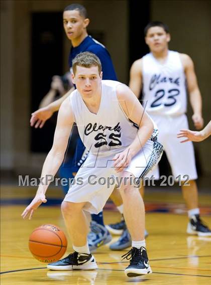 Thumbnail 2 in Clark vs. Alexander (UIL 5A Regional Semifinal) photogallery.