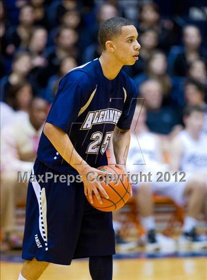 Thumbnail 3 in Clark vs. Alexander (UIL 5A Regional Semifinal) photogallery.