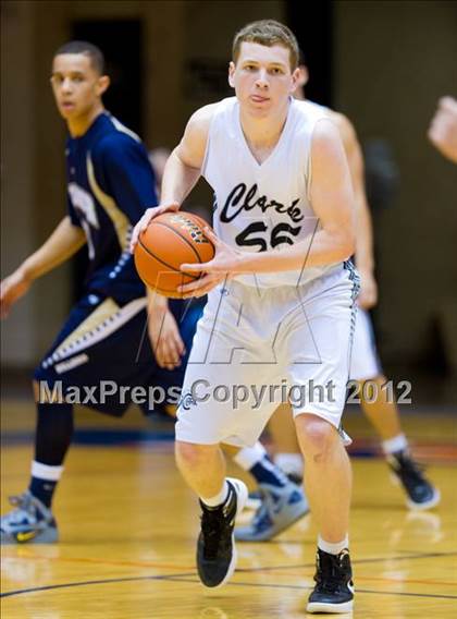 Thumbnail 3 in Clark vs. Alexander (UIL 5A Regional Semifinal) photogallery.