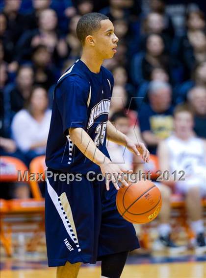 Thumbnail 2 in Clark vs. Alexander (UIL 5A Regional Semifinal) photogallery.