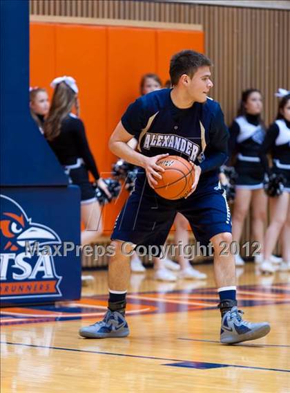 Thumbnail 1 in Clark vs. Alexander (UIL 5A Regional Semifinal) photogallery.