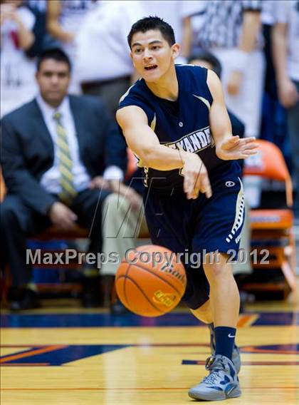 Thumbnail 1 in Clark vs. Alexander (UIL 5A Regional Semifinal) photogallery.