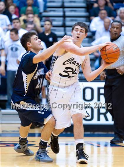 Thumbnail 2 in Clark vs. Alexander (UIL 5A Regional Semifinal) photogallery.