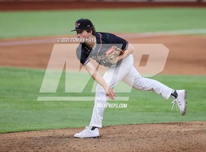 Thumbnail 2 in Prosper vs Lake Travis (Dragon Classic) photogallery.