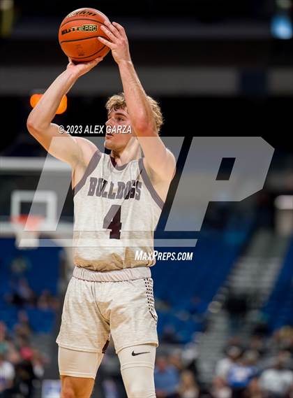 Thumbnail 1 in Flatonia vs LaPoynor (UIL 2A Basketball Semifinal) photogallery.