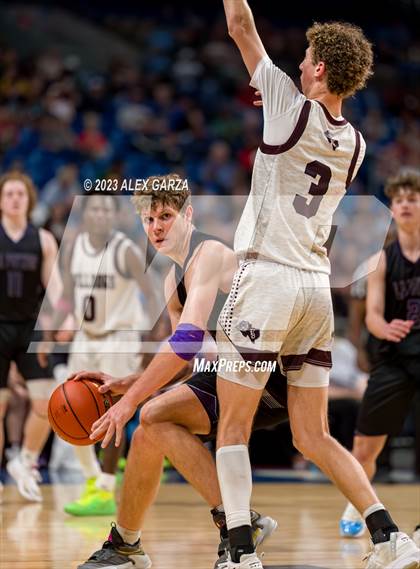 Thumbnail 1 in Flatonia vs LaPoynor (UIL 2A Basketball Semifinal) photogallery.