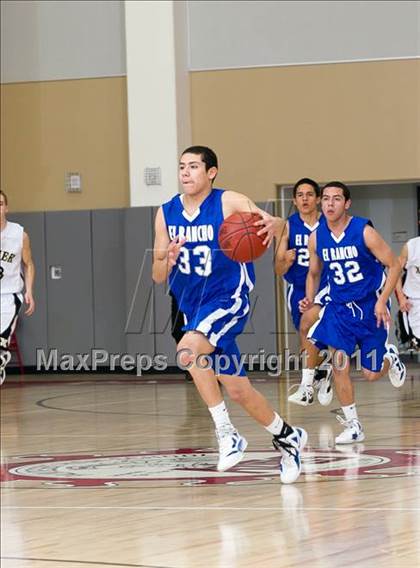 Thumbnail 2 in El Rancho vs. Xavier Prep (Palm Springs Winter Classic) photogallery.